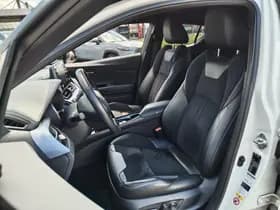 Toyota C-HR thumbnail 28