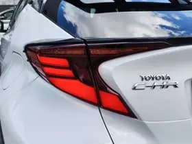 Toyota C-HR thumbnail 36