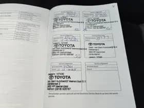 Toyota C-HR thumbnail 41