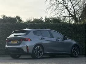 BMW 1 Serie 120 | M-Sport | 18'' | Camera | Stoelverw. thumbnail 2