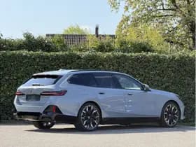 BMW 5-Serie thumbnail 2