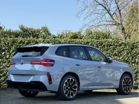 BMW X3 30e xDrive | M-Sport | Panorama | Harman/kardon | 360 cam | Trekhaak | Co pilot | Stuur + stoelverw. thumbnail 2