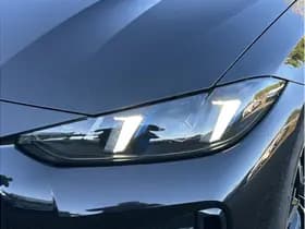 BMW I4 eDrive35 | M-Sport Pro | 19'' | HiFi | Getint Glas | Camera thumbnail 5