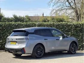 BMW IX xDrive60 | Frozen Grey | Bowers & Wilkins | M-Pro | Sky Lounge thumbnail 2