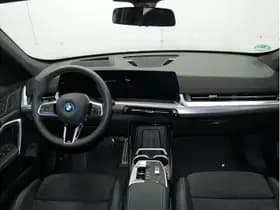 BMW X1 thumbnail 3
