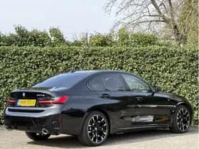 BMW 3 Serie 330e | M-Sport | 19'' | ACC | Stuur + Stoelverw. | HiFi thumbnail 2