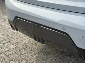 BMW 3 Serie 330e | M-Sport Pro | Carbon ext. | M-Performance parts | 19'' | Camera | Comfort Access | Elek. Trekhaak | Elek. Achterklep thumbnail 4