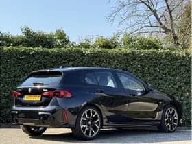 BMW 1 Serie 120 | M-Sport | 19'' | Stoelverw. | Camera thumbnail 2