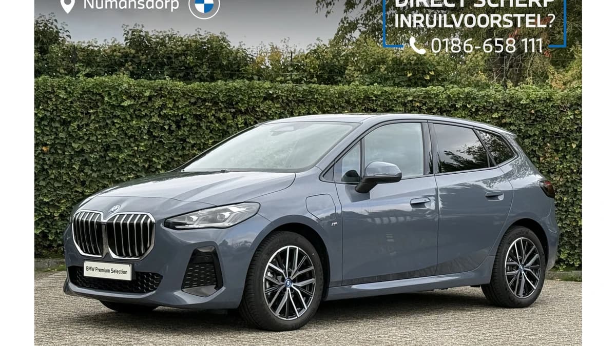 BMW 2 Serie Active Tourer 225e xDrive | M-Sport | 18'' | Panorama | Camera | Sportstoel. | Stoelverw. — foto 1