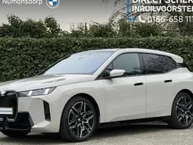 BMW IX xDrive60 | M-Sport Pro | Panorama Sky Lounge | Driv. Ass. Prof. | Harman/Kardon | Act. Steering