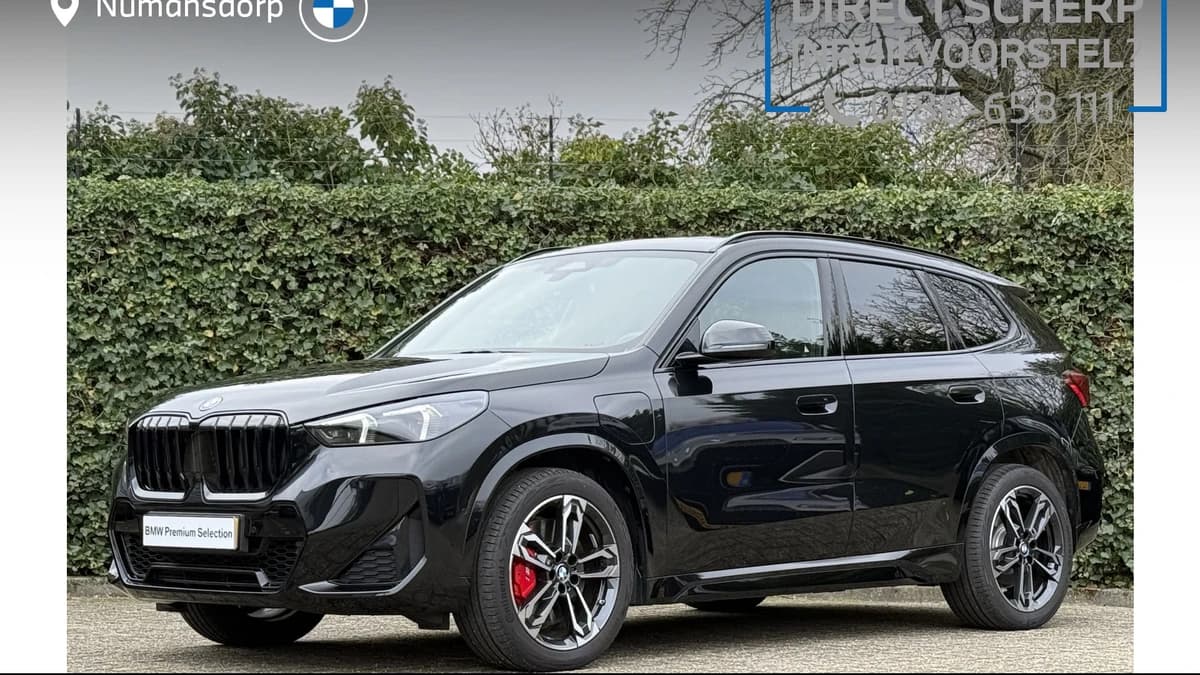 BMW X1 xDrive25e | M-Sport Pro | 19'' | Panorama | Stuur + Stoelverw. | Camera | Comfort Access | Elek. Trekhaak — foto 1