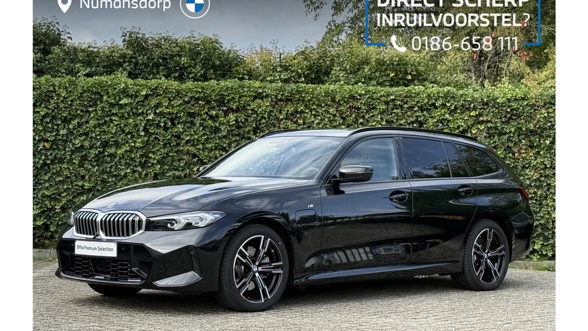 BMW 3 Serie Touring 330e | M-Sport | Panorama | Camera | Getint Glas | HiFi | Elek. Trekhaak — foto 1