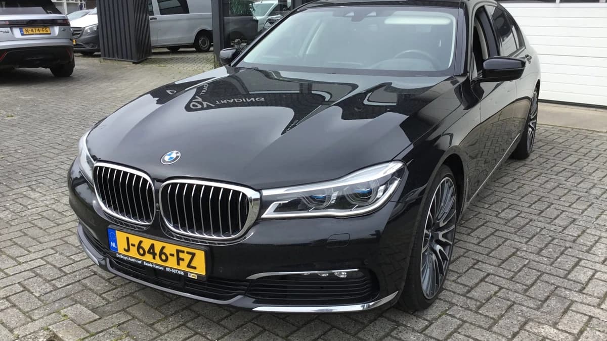 BMW 7-Serie — foto 1