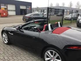 Jaguar F-Type thumbnail 15