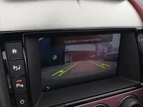 Jaguar F-Type thumbnail 8