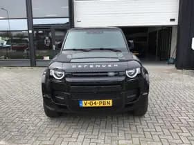 Land Rover Defender thumbnail 2