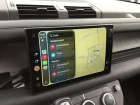 Land Rover Defender thumbnail 12