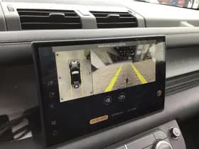 Land Rover Defender thumbnail 13