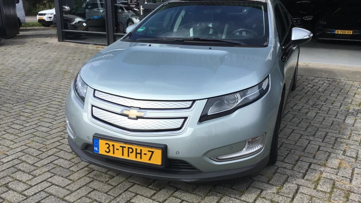 Chevrolet Volt — foto 1