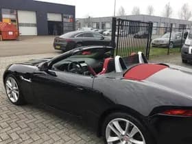 Jaguar F-Type thumbnail 16