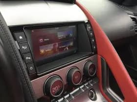 Jaguar F-Type thumbnail 10
