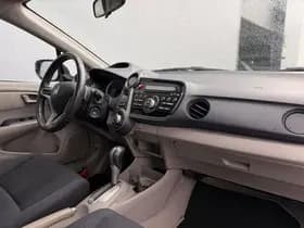 Honda Insight thumbnail 10