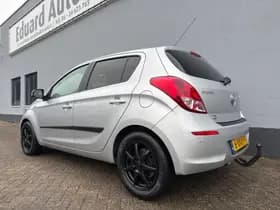 Hyundai i20 thumbnail 4