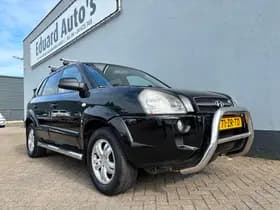 Hyundai Tucson thumbnail 4