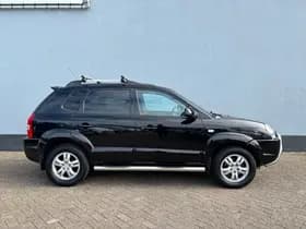 Hyundai Tucson thumbnail 5