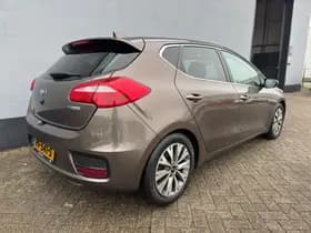 Kia Cee'd thumbnail 6