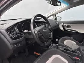 Kia Cee'd thumbnail 9