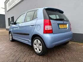 Kia Picanto thumbnail 3