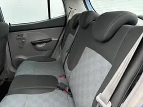 Kia Picanto thumbnail 8