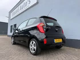 Kia Picanto thumbnail 3