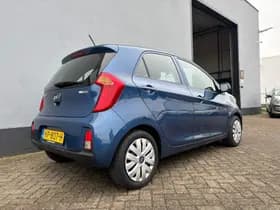 Kia Picanto thumbnail 5