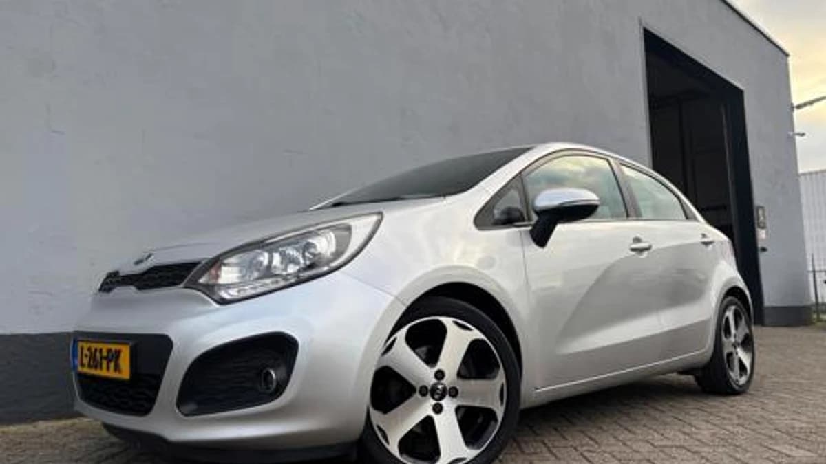 Kia Rio 1.2 CVVT ComfortLine - Stoelverwarming — foto 1