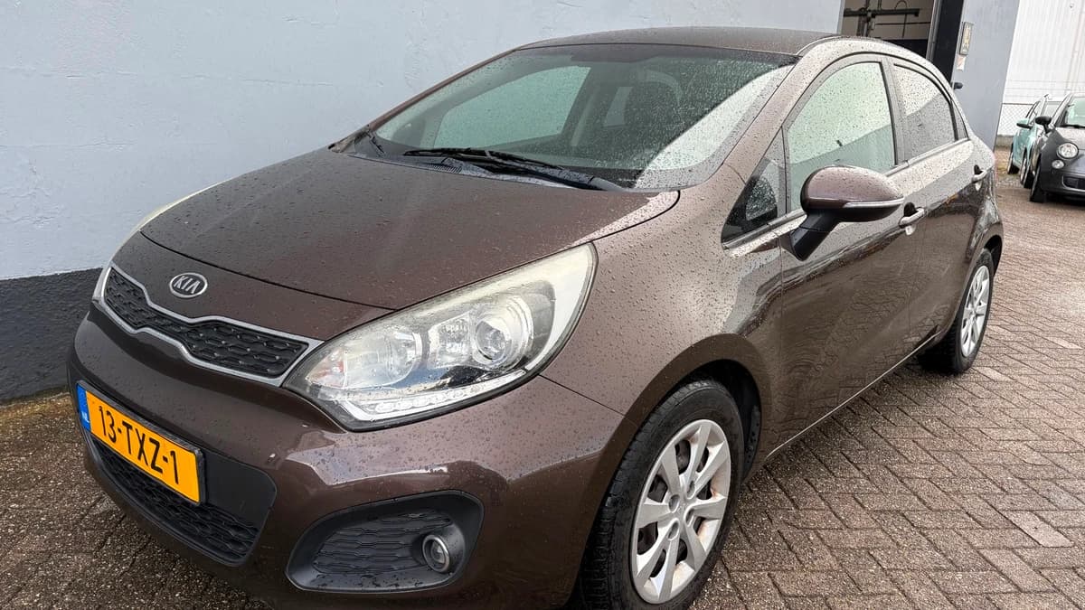 Kia Rio — foto 1