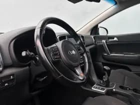 Kia Sportage thumbnail 9