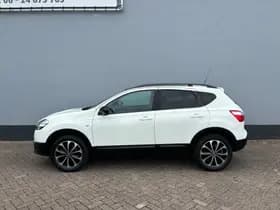 Nissan Qashqai thumbnail 2