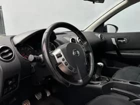 Nissan Qashqai thumbnail 9