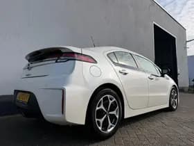 Opel Ampera thumbnail 7