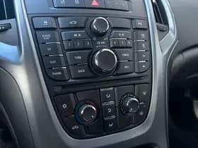 Opel Astra thumbnail 11