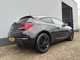 Opel Astra GTC thumbnail 7