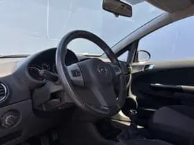 Opel Corsa thumbnail 9