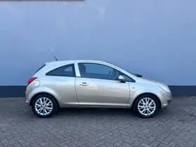 Opel Corsa thumbnail 5