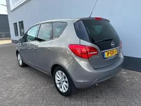 Opel Meriva thumbnail 3