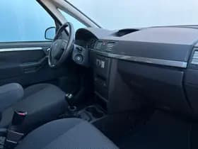 Opel Meriva thumbnail 10