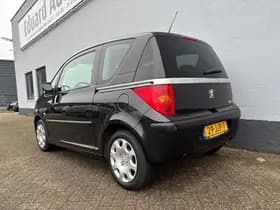 Peugeot 1007 thumbnail 3