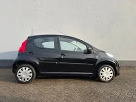 Peugeot 107 thumbnail 5