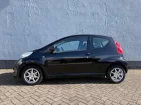 Peugeot 107 thumbnail 2